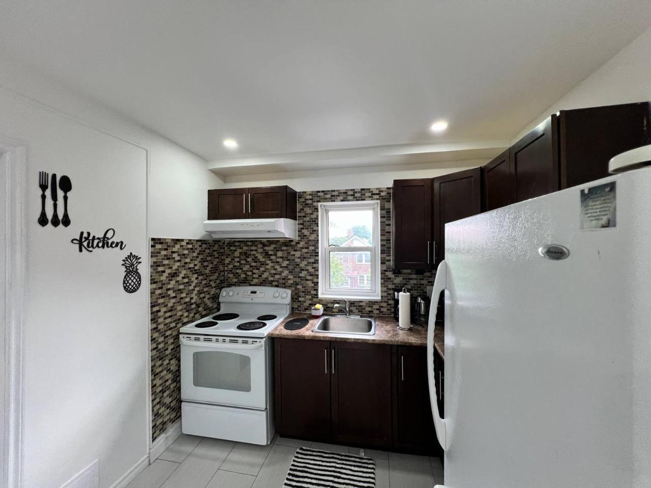 #1 Convvy-Nient Residence! 토론토 외부 사진